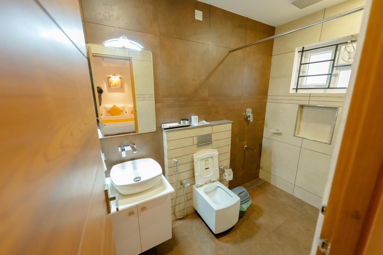 Seacoast Inn Fortkochi Fort Kochi Exterior photo