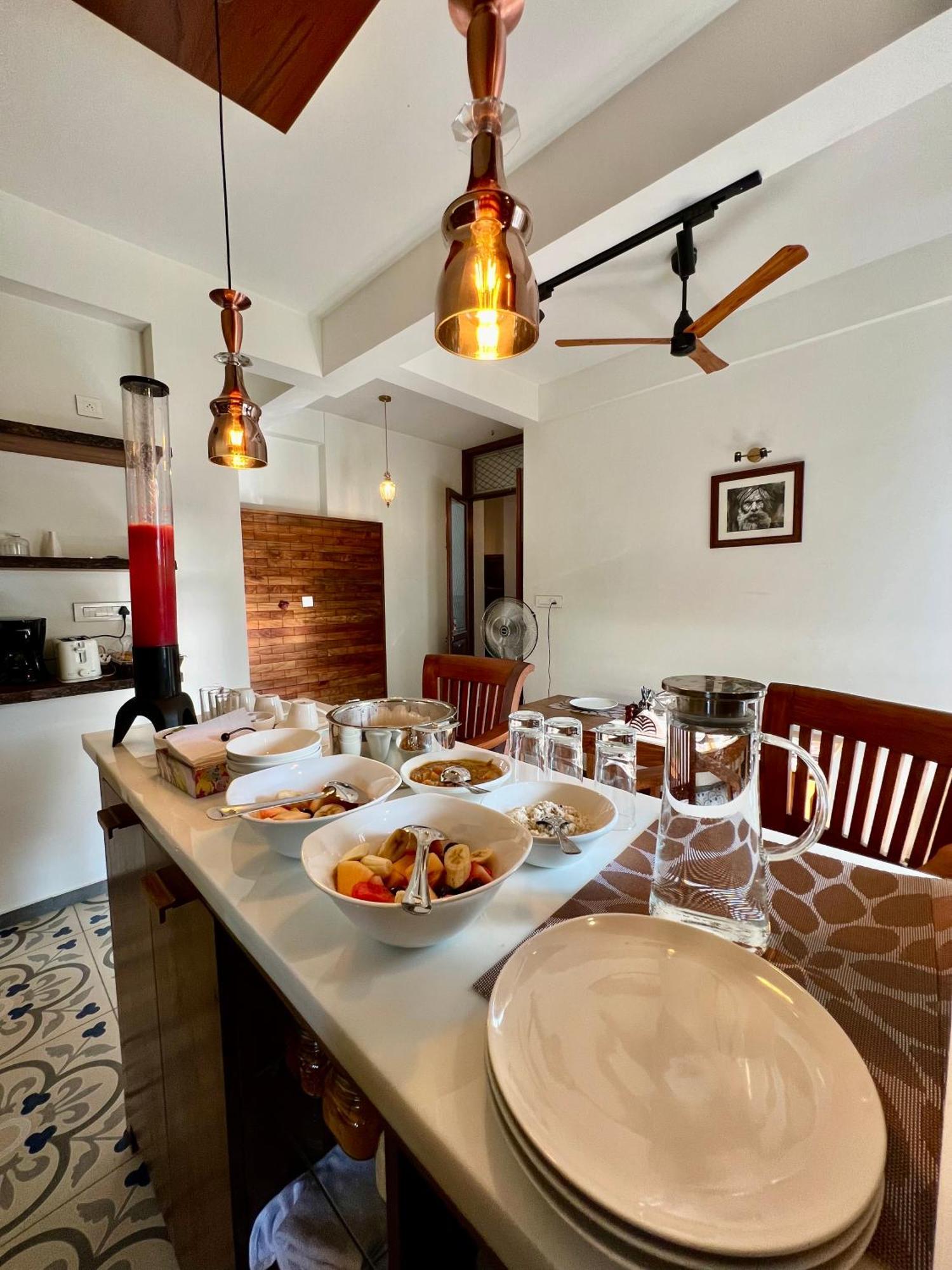 Seacoast Inn Fortkochi Fort Kochi Exterior photo